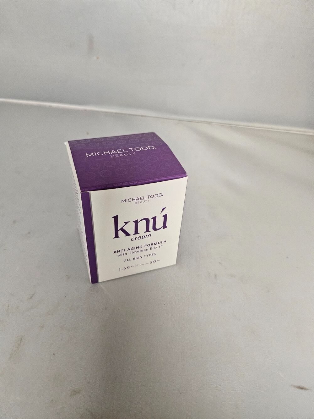 MICHAEL TODD Beauty KNU Cream
